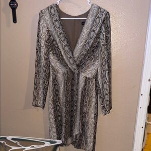 Slate & Willow Snake Print Long Sleeve Dress